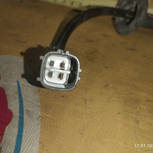Датчик кислородный Toyota 1ZZ Vista Ardeo ZZV50/ZCT10 4 конт. номер 1 89465-63010