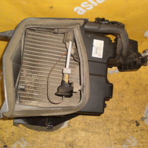 Корпус печки Mazda SK82 Bongo +радиатор конд. S48C61520C