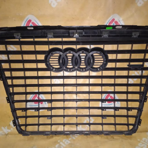 Решетка радиатора Audi A6 C6/4F2 4F0853651AN