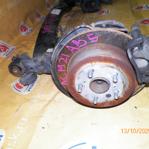 Балка Toyota ACM21 Ipsum ABS DISK   в сборе + Троса ручника R