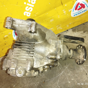 Раздатка Nissan YD22 Wingroad Y11 m/t ФЛАНЕЦ 33100-4N210