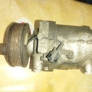 Компрессор кондиционера Nissan VQ40 Xterra/Navara N50/D40M 92600-EA300/-EA30C/-EA31A