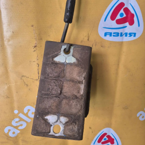 Подушка двигателя Nissan YD25/VQ40/V9X Navara/Pathfinder D40/R51 a/t зад. АКПП R 11320-EB302 / 11320-JR70D