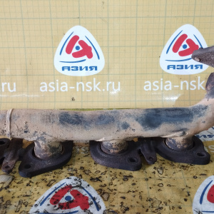 Коллектор выпускной Toyota 2UZ-FE Land Cruiser UZJ100 ДЕФЕКТ с трещиной ШПИЛЬКИ ПОД ЗАМЕНУ R 17104-50120