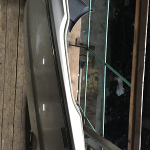 Бампер TOYOTA Brevis JCG10 зад под Сонары дефект 52159-51040