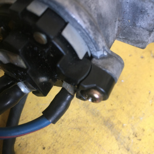 Замок зажигания TOYOTA SV40 дефект контактной группы 45020-32-9