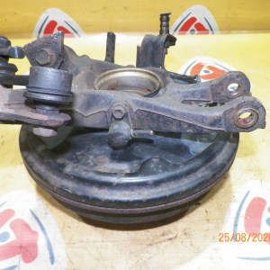 Ступица Toyota ZZE138/ZZE134L Voltz/Matrix зад, прав 4WD ABS. Барабанные тормоза.5 шпилек.В сборе с барабаном и колодками. 42305-63010.42410-12250.42431-122