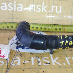 Патрубок радиатора печки Toyota 16261-74010 Camry SV40/ST190/ST200/SXA10/SXV10 3S-FE/4S-FE/5S-FE '-1996 с помпы на тройник гбц ( трамблёрный )