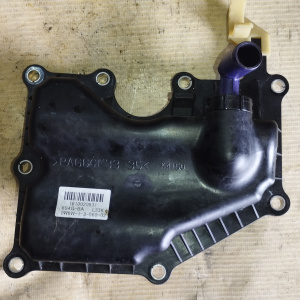 Крышка сапуна Mazda L33K / 0W9W-1-3-560-02 Atenza/6 GG/GH L5-VE