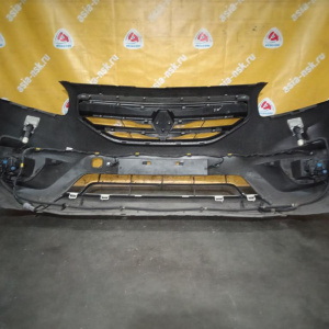 Бампер Renault Koleos HY0 '2011-2013 перед решётка, омыватели фар, парктроники, туманки (вмятина справа) 620227159R