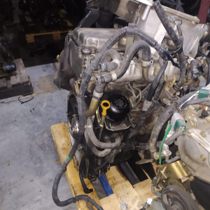 Двигатель Nissan YD25DDTI-077268 тнвд 16700VK500 NP300 D22 '1998-2011