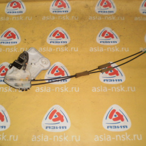 Замок двери Toyota ASV50 Camry ( RHD ) 4 контакта перед, лев