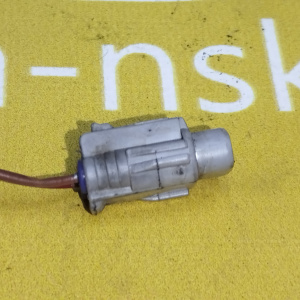 Разъём трамблёра / ТНВД Toyota 90980-11038 Land Cruiser Prado KZJ95/AE111 1KZ/4A/5A/4E/5E 2 конт. на нижний клапан с проводом