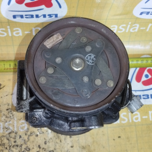 Компрессор кондиционера Toyota 4E/5E Raum EXZ10 442100-0270/-0271 / 88320-10521 + 88410-16300