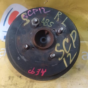 Ступица TOYOTA SCP10/SCP11/NCP10/NCP11/NCP12/NCP19 VITZ/Platz зад, лев 2WD ABS.(Дефект датчика).Барабанные тормоза,Барабан-181мм. В сборе с барабаном и кол