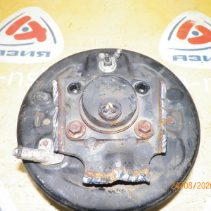 Ступица TOYOTA SCP10/SCP11/NCP10/NCP11/NCP12/NCP19 VITZ/Platz зад, прав 2WD ABS.(Дефект датчика).Барабанные тормоза,Барабан-181мм. В сборе с барабаном и кол
