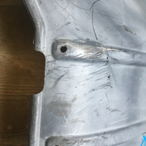 Защита двигателя TOYOTA CR40/KR40/SR40 Lite Ace Noah/Town Ace Noah 2WD Дефект 51441-28090 (51405-28050)