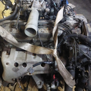 Двигатель Toyota 1G-FE-6163903 задний привод a/t GX90