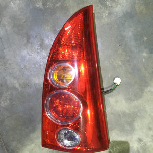 Стоп Mazda 220-61961 R Premacy CP8W деф.стекла