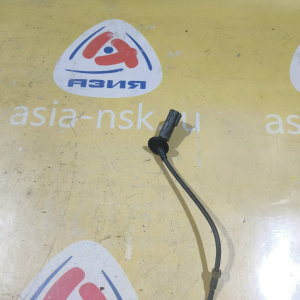 Датчик ABS Mazda Premacy CP8W перед, прав