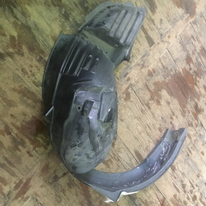 Подкрылок SUBARU Legacy BRM перед, лев 59110-AJ001
