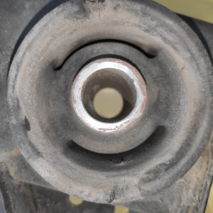 Балка NISSAN TNJ31/TNU31 Teana/Presage QR25DE R 4WD 55400-9Y30A