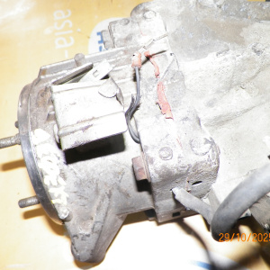 Редуктор TOYOTA SXM15/SXN15/ACN15/ACM15/ACM26/ACR40/MCR40/AZR65/ZRR75/ZRR85/ANH25/ZGM15/ANM1 R Дефект фишки. AL. С электромуфтой. 41110-44020,41110-44