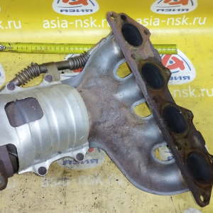 Коллектор выпускной Mitsubishi 4G94 Galant EA7A/EA7W GDI с катализатором MR571170