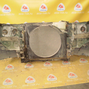 Ноускат Toyota Hilux Surf GRN215 GR '2002-2005 a/t Дефект фар (USA)