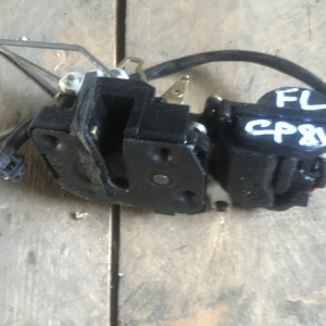 Замок двери Mazda CP8W Premacy (2 контакта) перед, лев