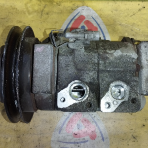 Компрессор кондиционера Toyota/Hino N04C Dyna 24V. 447220-5843