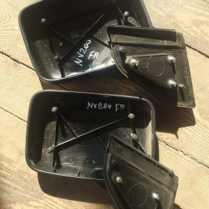 Зеркало Nissan NV200 VM20 мех.(без стекла) R