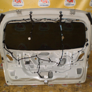 Дверь задняя SUBARU Legacy BR9 (Голая)