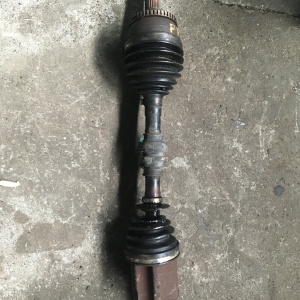 Привод Nissan TP12/WRP12 Primera QR20-DE/QR25-DD перед, лев 2WD CVT ABS дефект пыльника