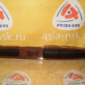 Пульт стеклоподъемника Toyota Nadia SXN10 зад, прав 74271-44070