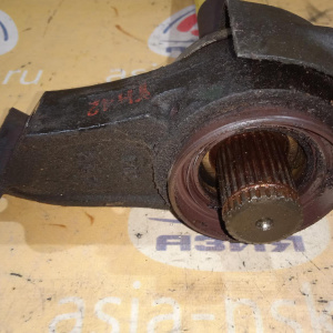 Привод Hyundai SM/BB/FO/EC Santa Fe G6BA перед, прав 2WD только пром. вал с подвесным '2003 495603A410, 495703A400