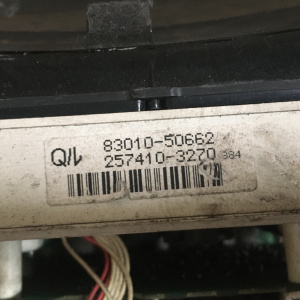 Панель приборов Toyota Celsior UCF21 дефект стекла,дефект корпуса 83010-50662