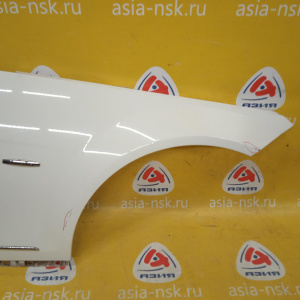 Крыло Mercedes C-Class W204 перед, прав белое A2048800218 A2048801418