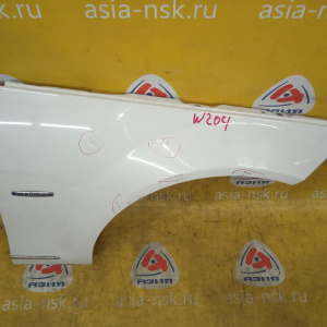 Крыло Mercedes C-Class W204 перед, прав белое (дефект) A2048800218, A2048801418
