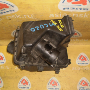 Корпус воздушного фильтра Toyota MCU20 Kluger V 17705-20130