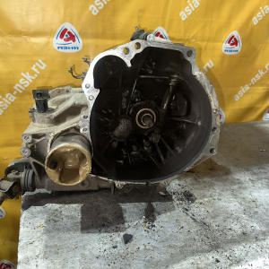 МКПП Nissan QG15/18 32010-WD206 2WD 5 БОЛТОВ ДЕФЕКТ КОРПУСА AD/Wingroad Y11