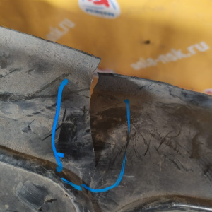Подкрылок SUBARU Legacy BHE перед, лев Дефект 59110-AE030
