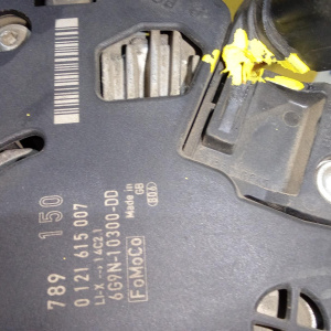 Генератор Ford Mondeo 4 SEBA 2.3L (дефект регулятора) 0121615007 6G9N-10300-DD CA2/BA7 '2010