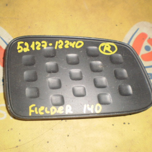 Заглушка в бампер Toyota Corolla Fielder NZE140 R 52127-12240