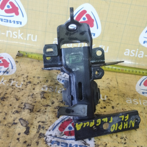 Подушка двигателя Toyota 1NZ-FXE Corolla Fielder/Aqua NKE165/NHP10 гибрид перед, лев 12372-21360