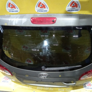 Дверь задняя Hyundai Santa Fe CM/BM '2009 фонари рест. (вмятины, трещины на фонаре справа)