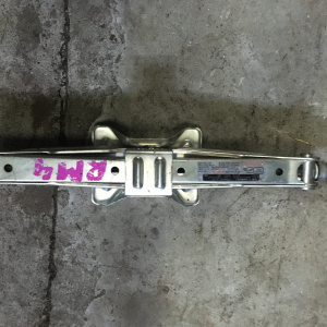 Домкрат Honda CR-V RM1/RM4 1350кг.