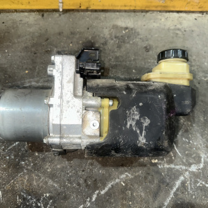 Гидроусилитель Nissan VQ35/QR25 Elgrand E52 49110-1JA0B