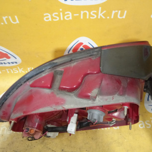 Стоп Hyundai Sonata EF/DA '2001-2013 R (дефект краски в поворотнике) 92402-3D000