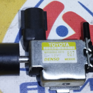 Клапан вакуумный Toyota 25860-0S010 Tundra USK56 3UR-FBE